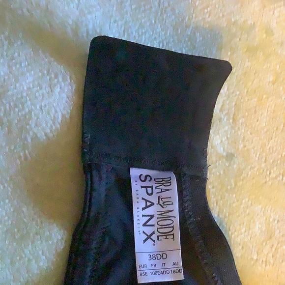 Spanx Bra La Mode black size38DD - Picture 3 of 3